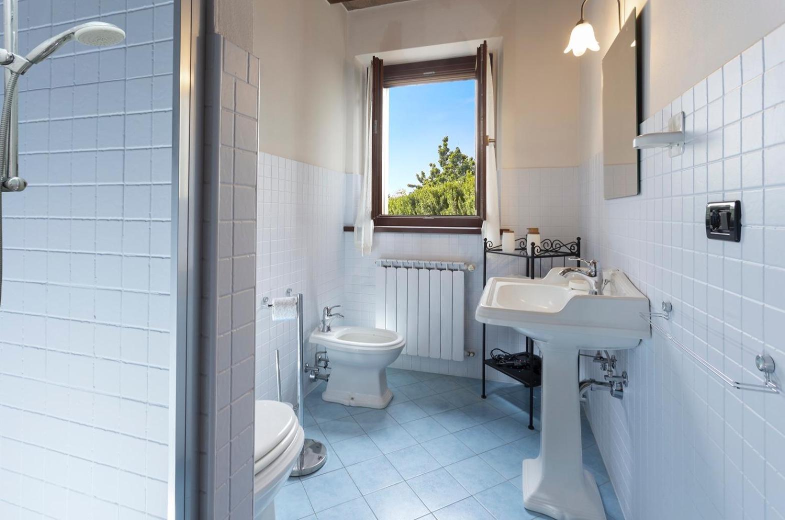 Agriturismo Il Brugnolo Scandiano Bagian luar foto