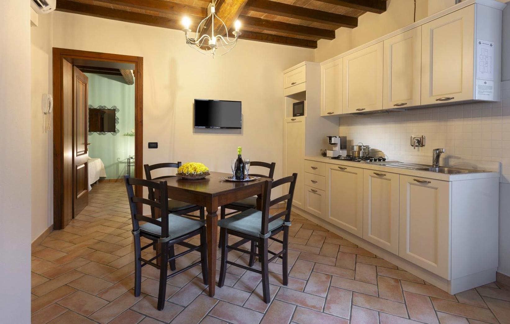 Agriturismo Il Brugnolo Scandiano Bagian luar foto