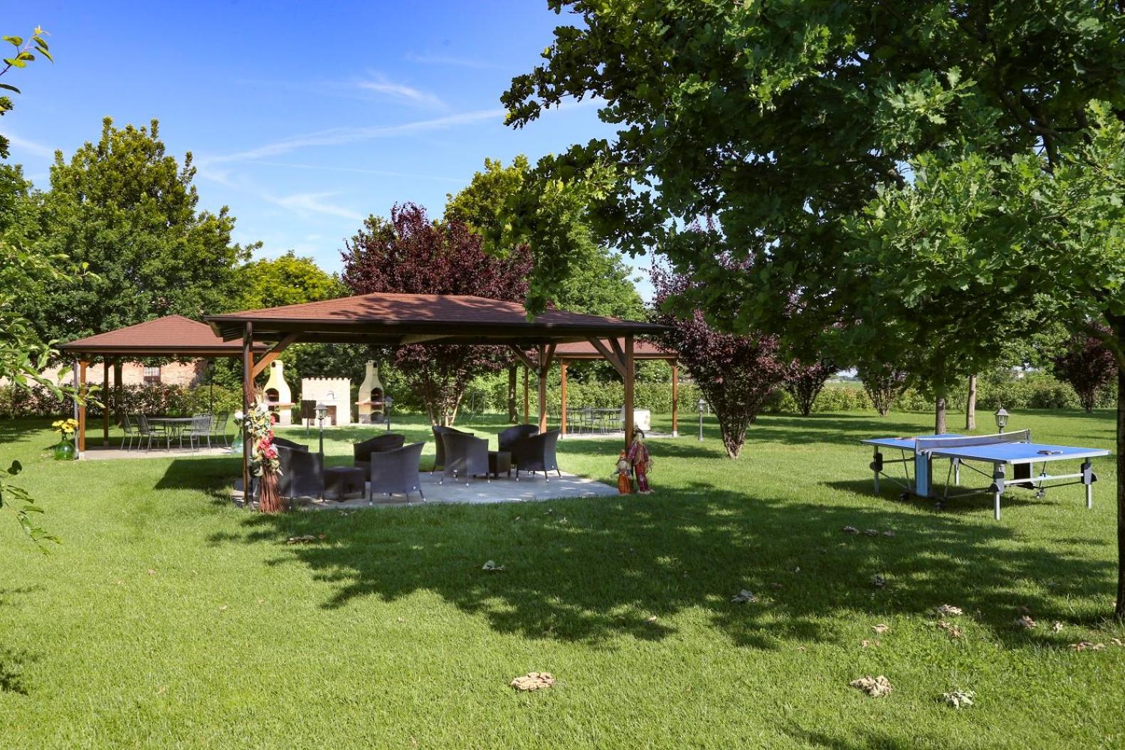 Agriturismo Il Brugnolo Scandiano Bagian luar foto