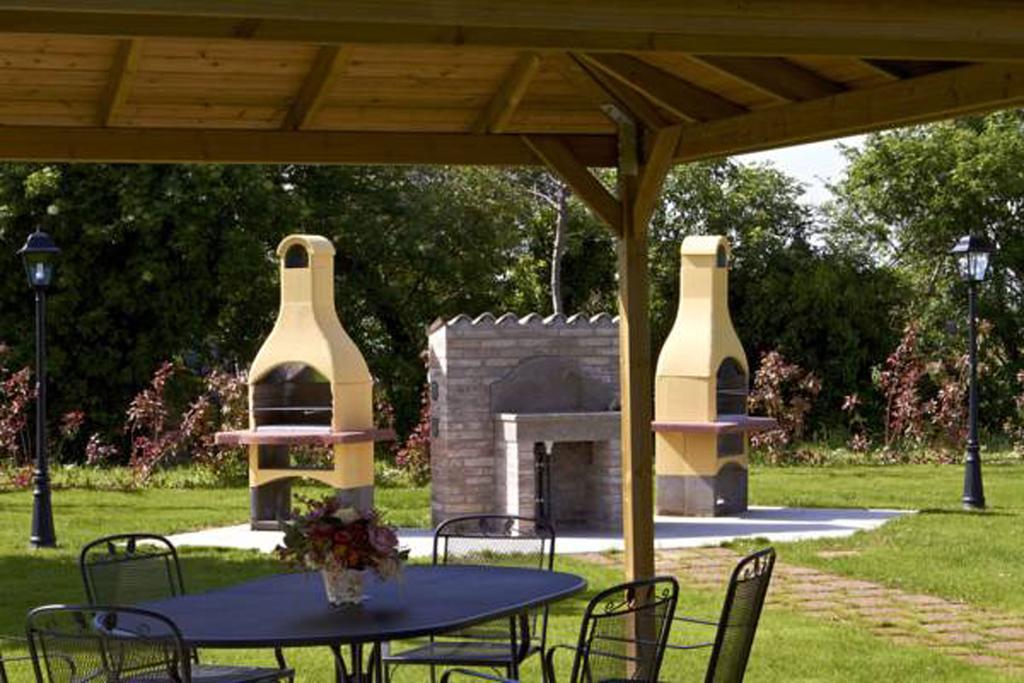 Agriturismo Il Brugnolo Scandiano Bagian luar foto