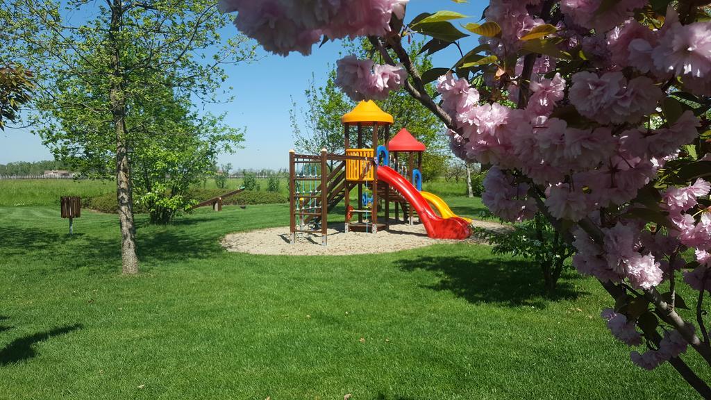 Agriturismo Il Brugnolo Scandiano Bagian luar foto