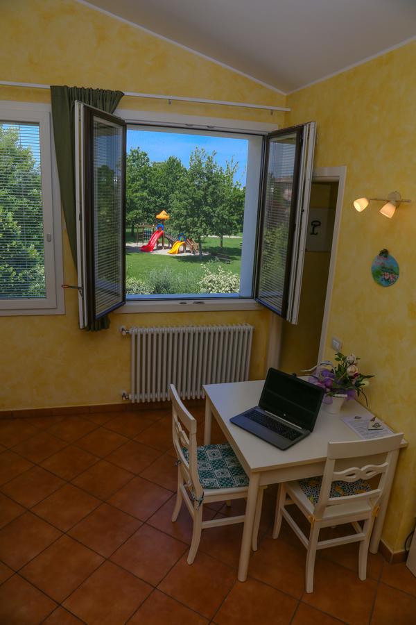 Agriturismo Il Brugnolo Scandiano Bagian luar foto